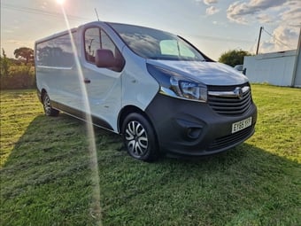Vauxhall Vivaro 2015