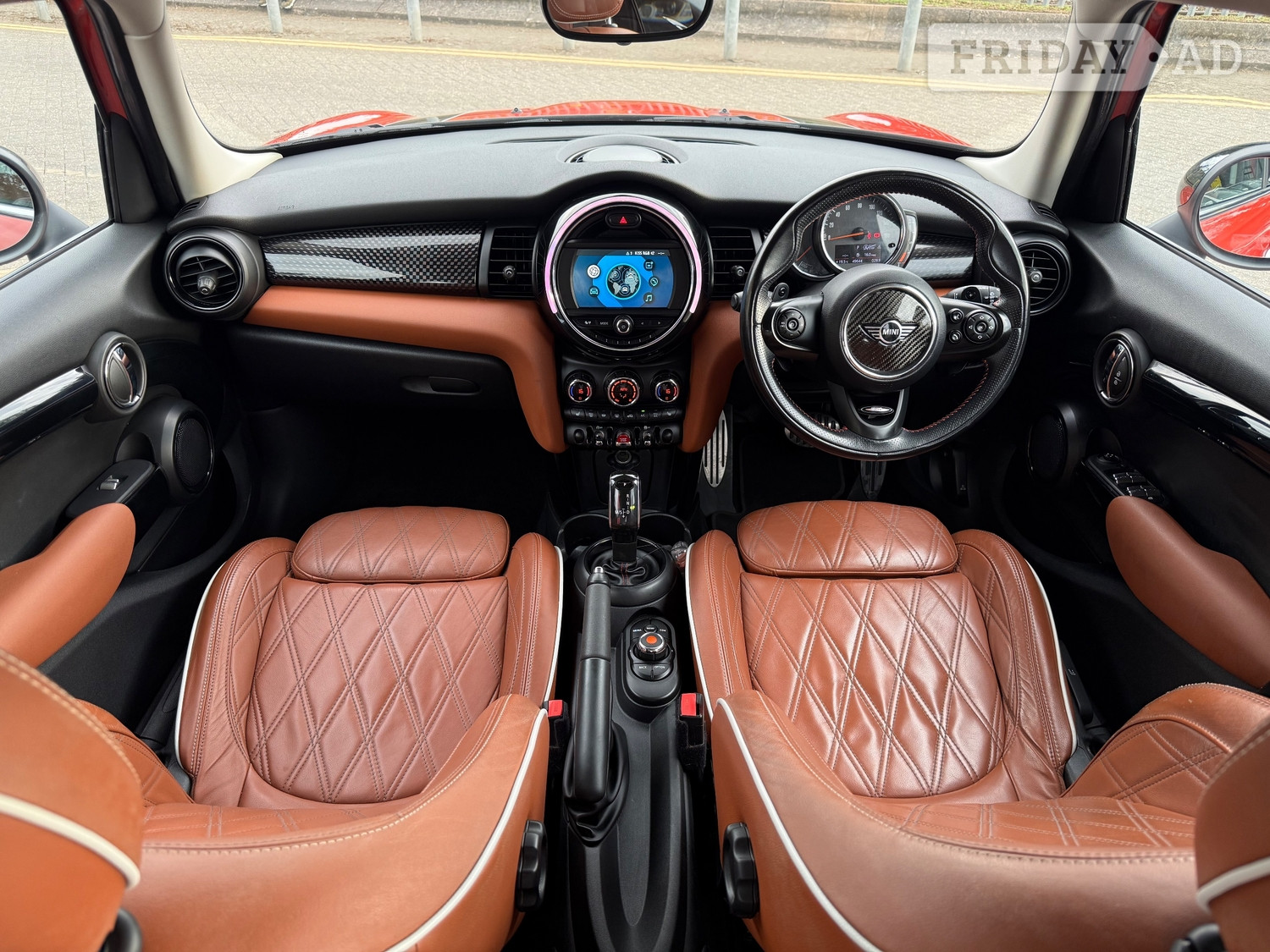 [ berth ]Mini Hatch