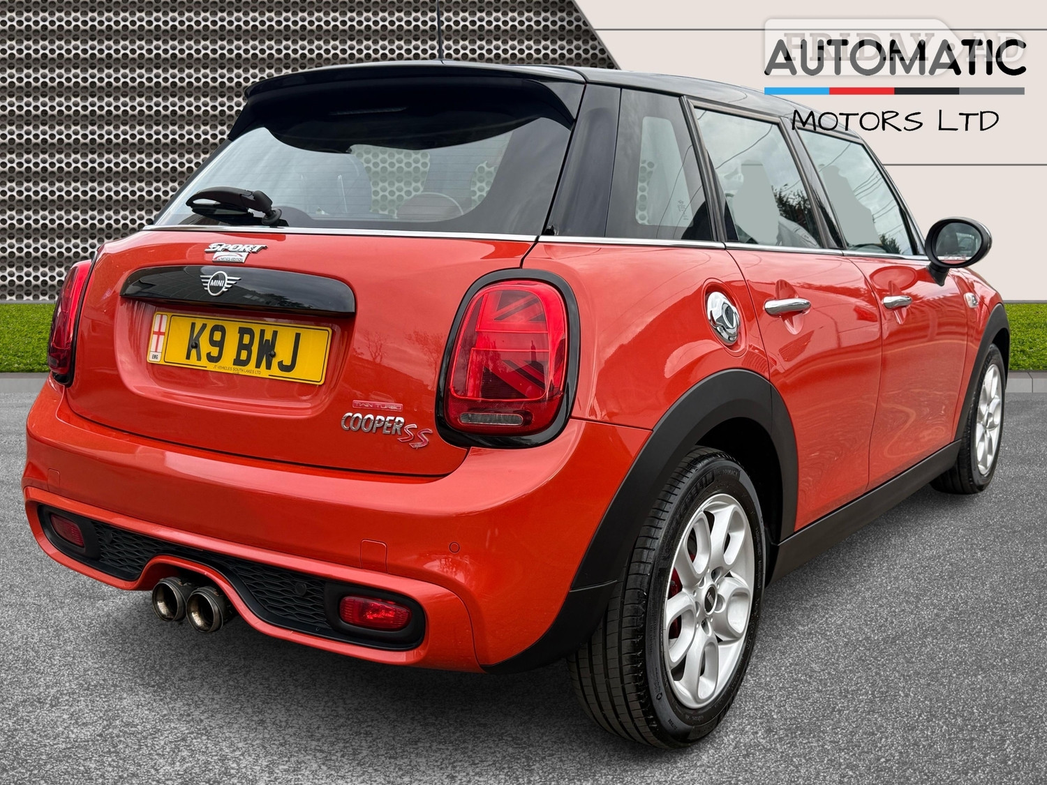 Mini Hatch 2018 - Cars