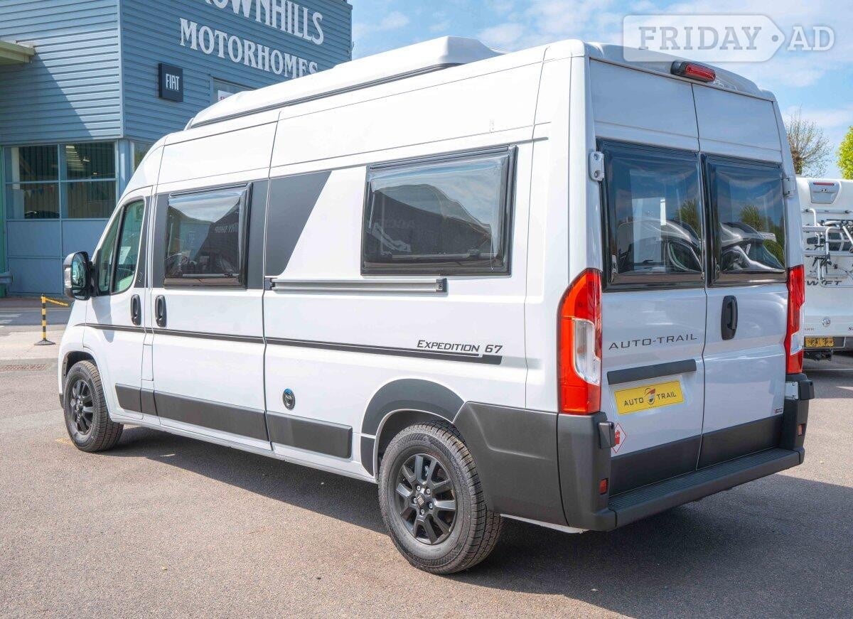 [4 berth ]Auto-Trail Expedition 67