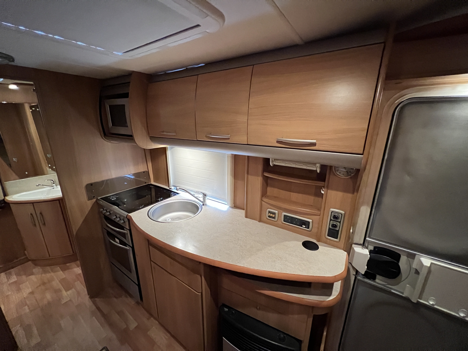 Swift Sundance 600S 2006 for sale - Motorhomes & Caravans in Nottingham