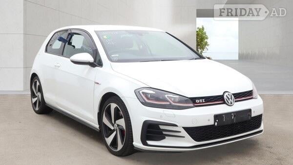 Volkswagen Golf 2017 in Slough