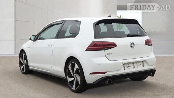 [ berth ]Volkswagen Golf