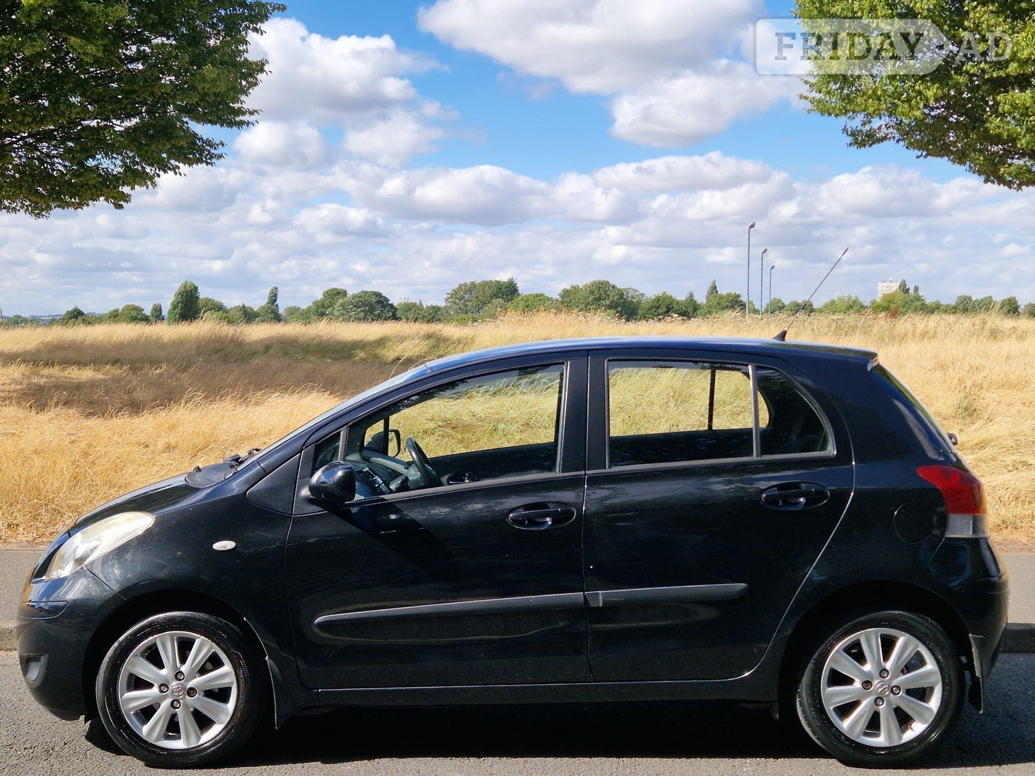 Toyota Yaris 2009 - Cars in Birmingham