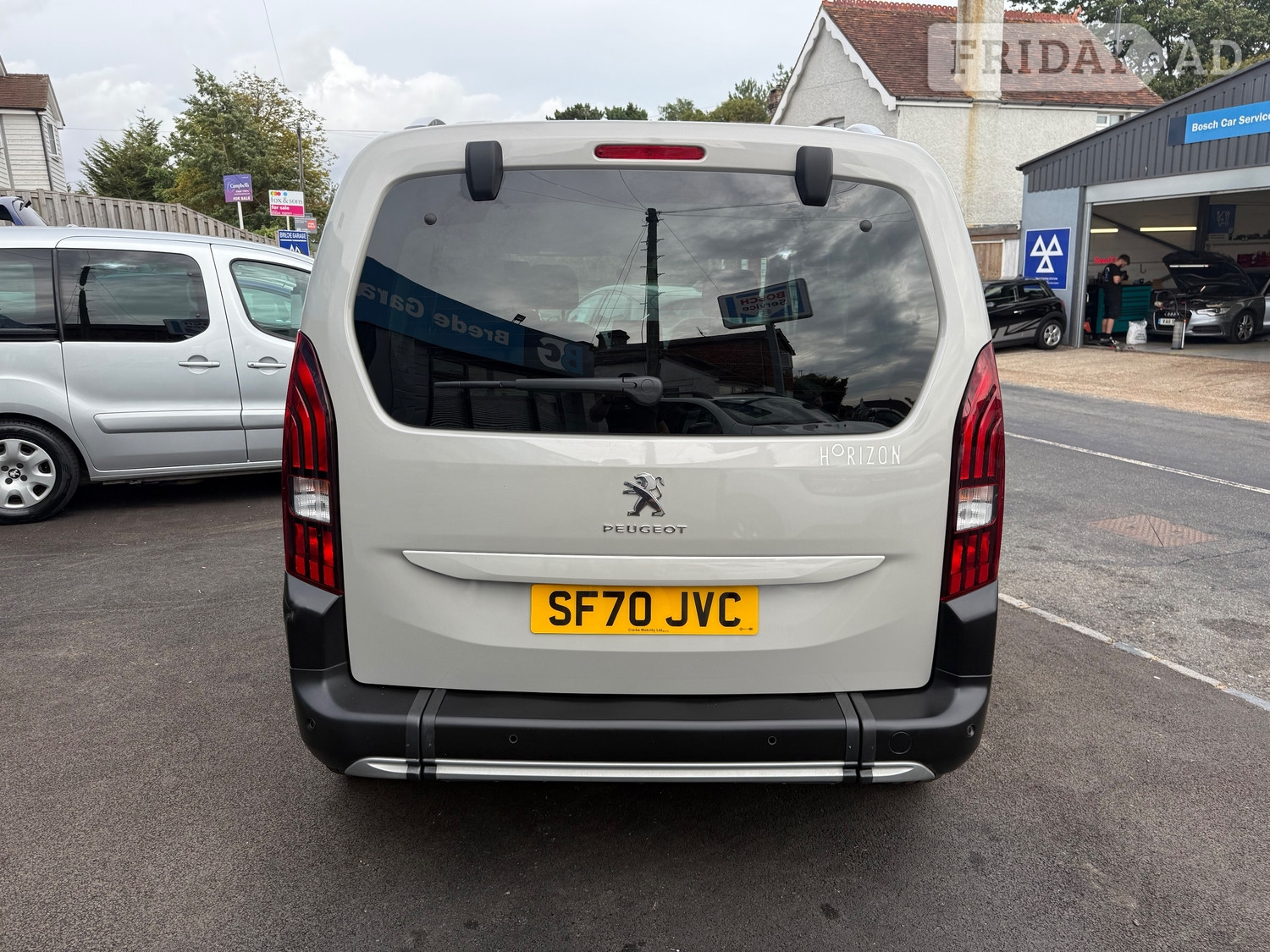 Peugeot Rifter 2020 - Cars