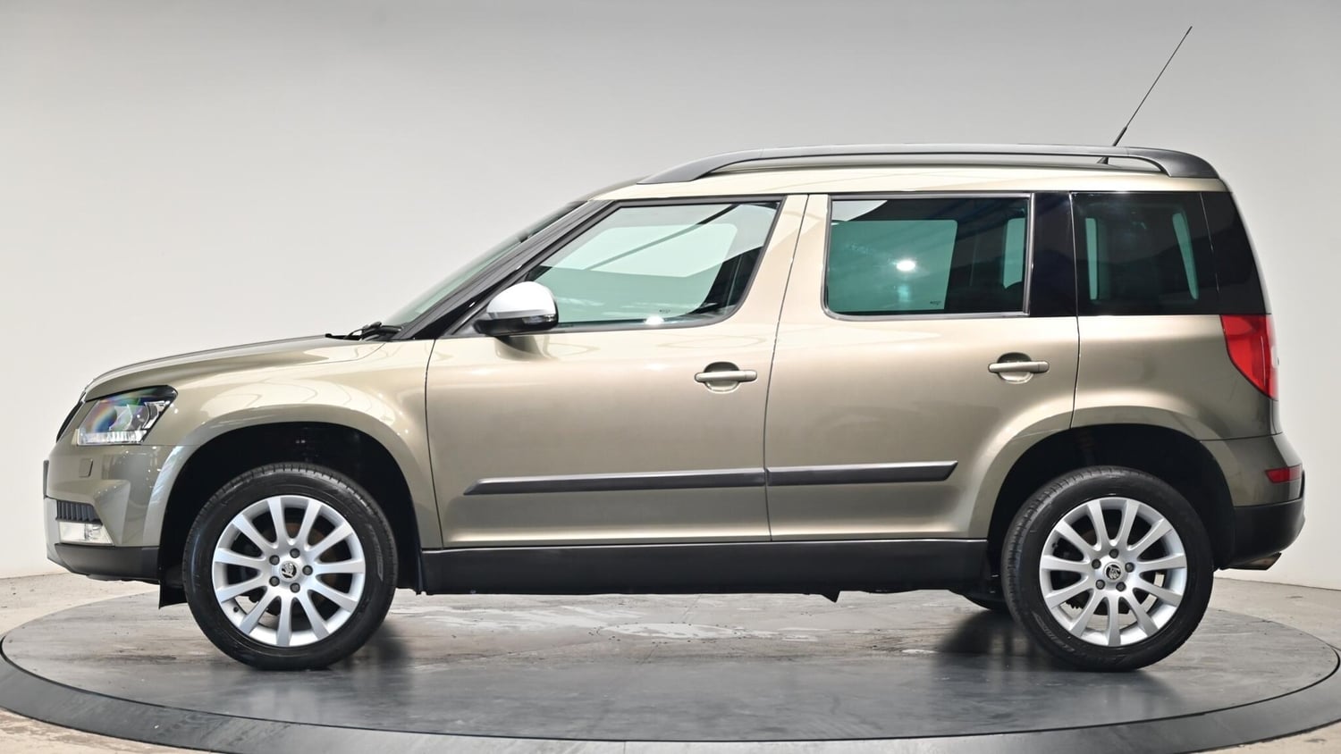 [ berth ]Skoda Yeti