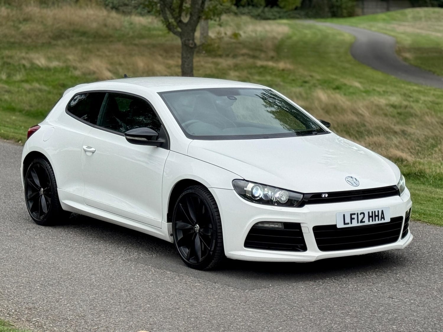 [ berth ]Volkswagen Scirocco