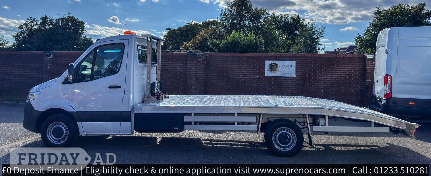 Mercedes-Benz Sprinter Ashford