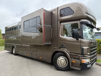 Royal Coach  Scania Horsebox