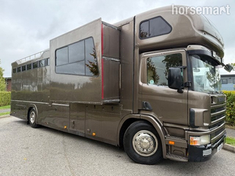 Royal Coach  Scania Horsebox