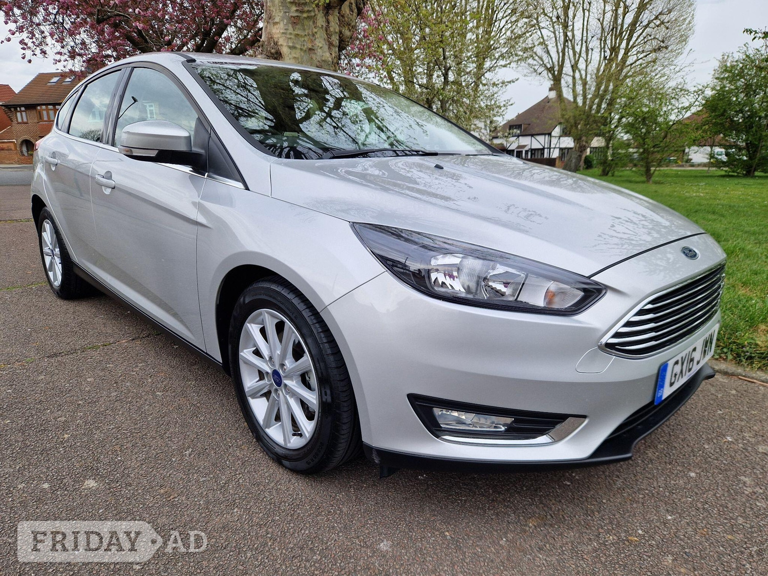 [ berth ]Ford Focus