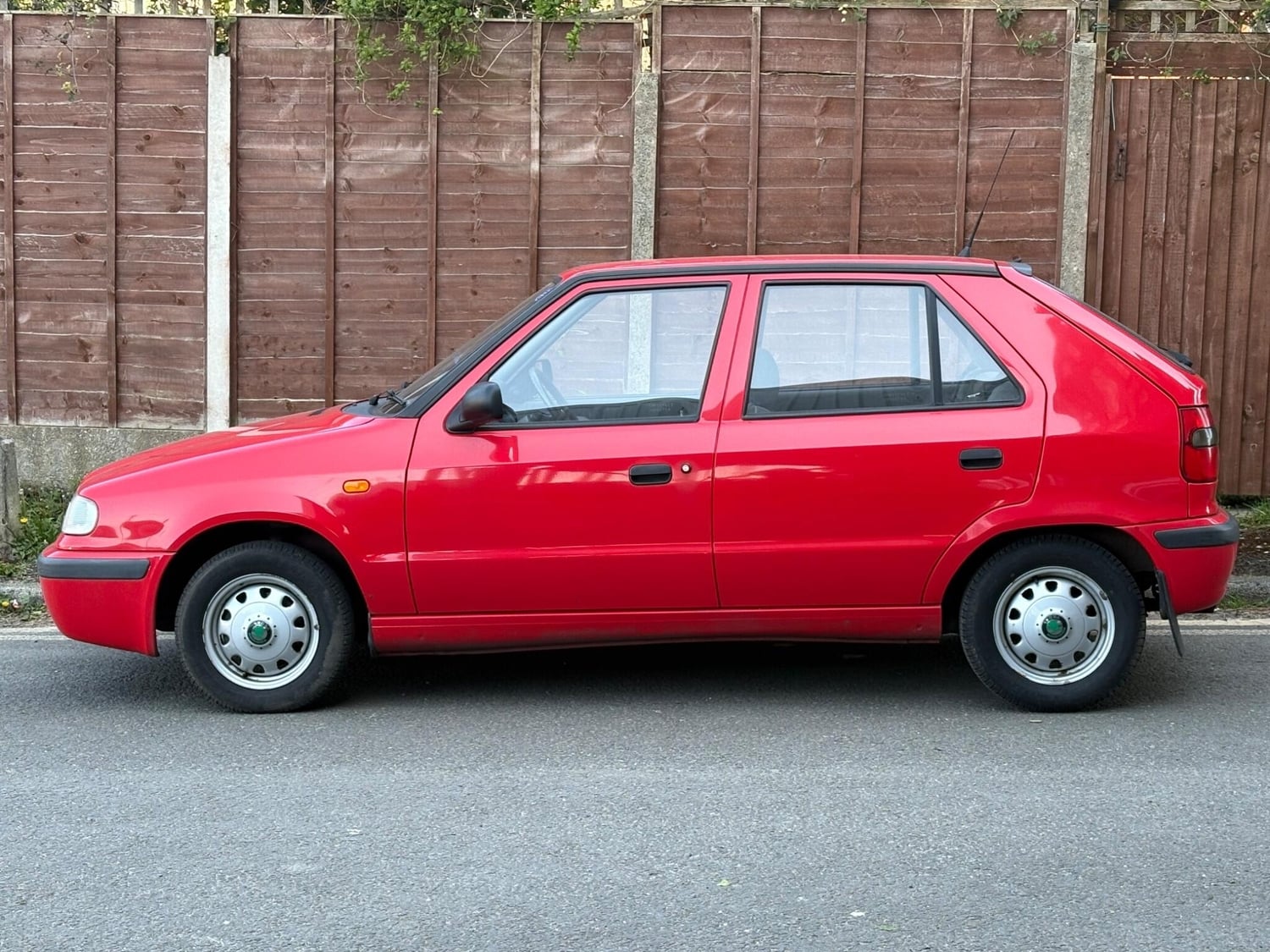Skoda Felicia 1998 - Cars