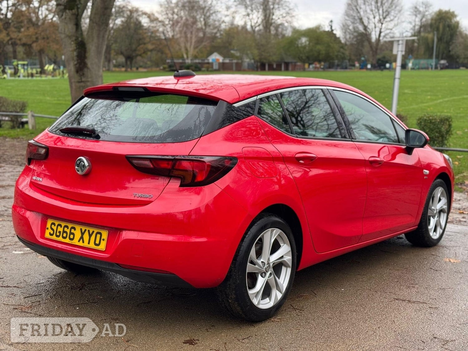 Vauxhall Astra 2016 - Cars in Hillingdon