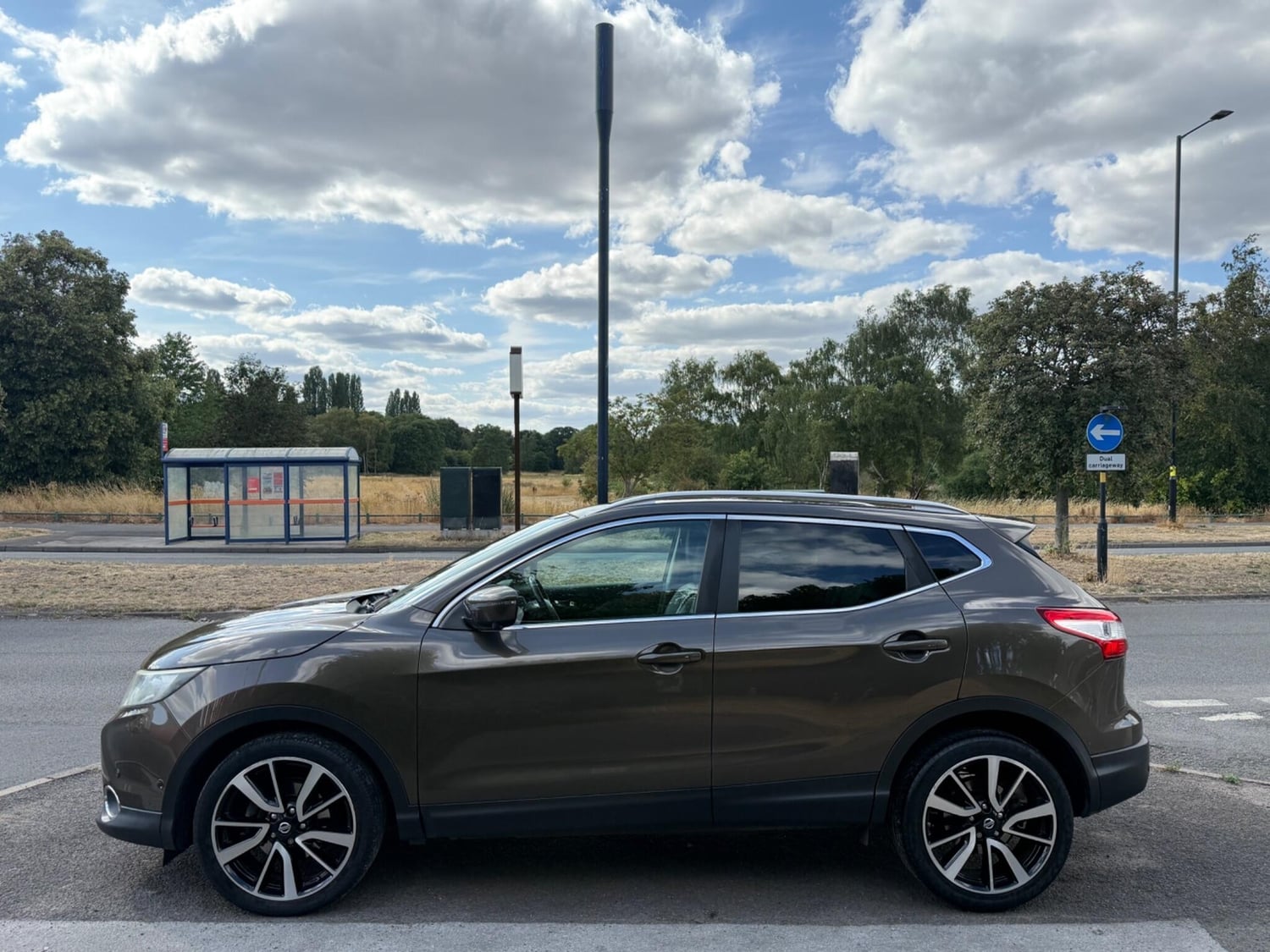 Nissan Qashqai 2014 - Cars