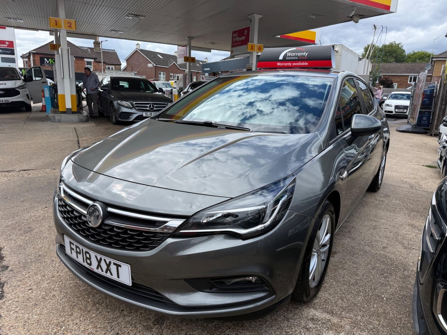 [ berth ]Vauxhall Astra