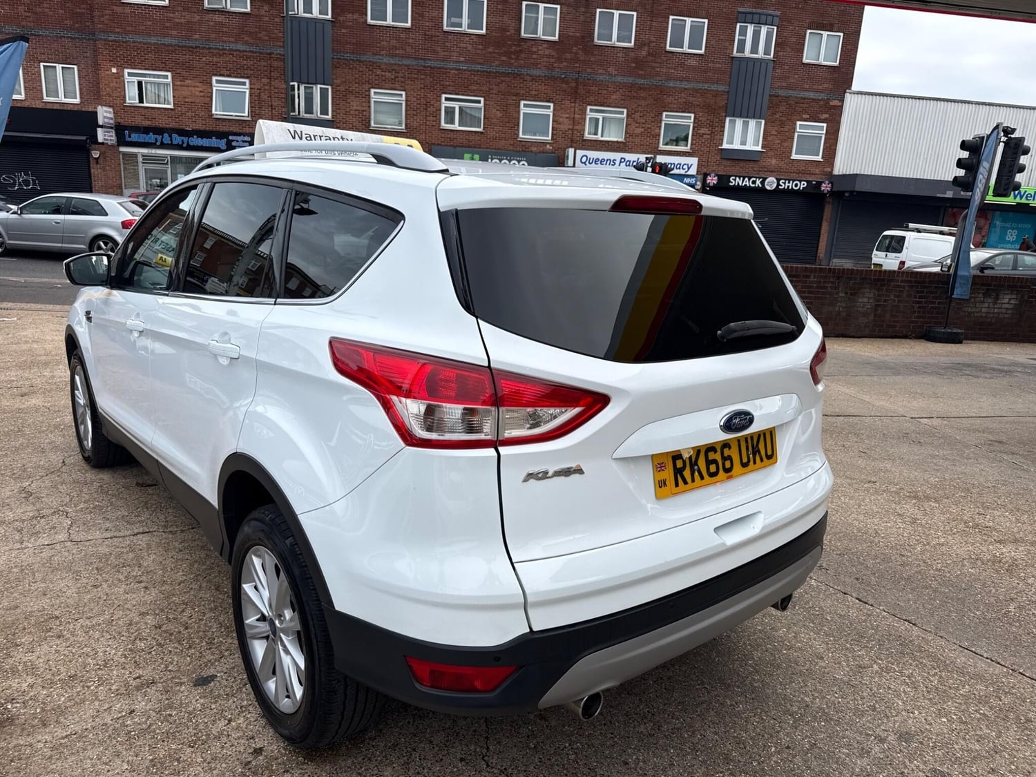 Ford Kuga 2016 - Cars in Bournemouth