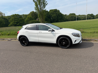 Mercedes-Benz GLA 2014