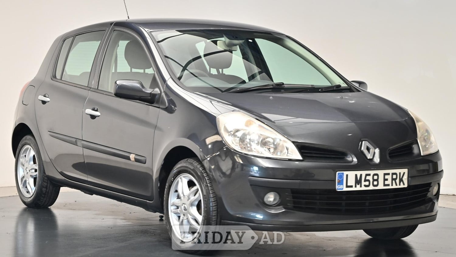 Renault Clio 2008 in Cullompton