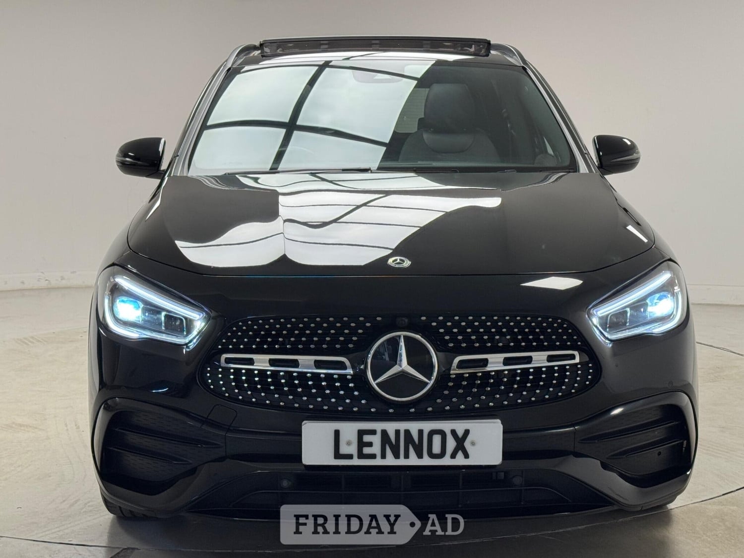 Mercedes-Benz GLA Brent