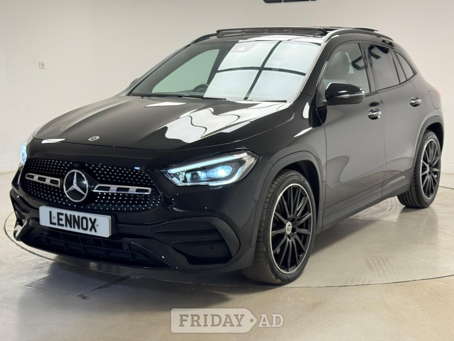 [ berth ]Mercedes-Benz GLA