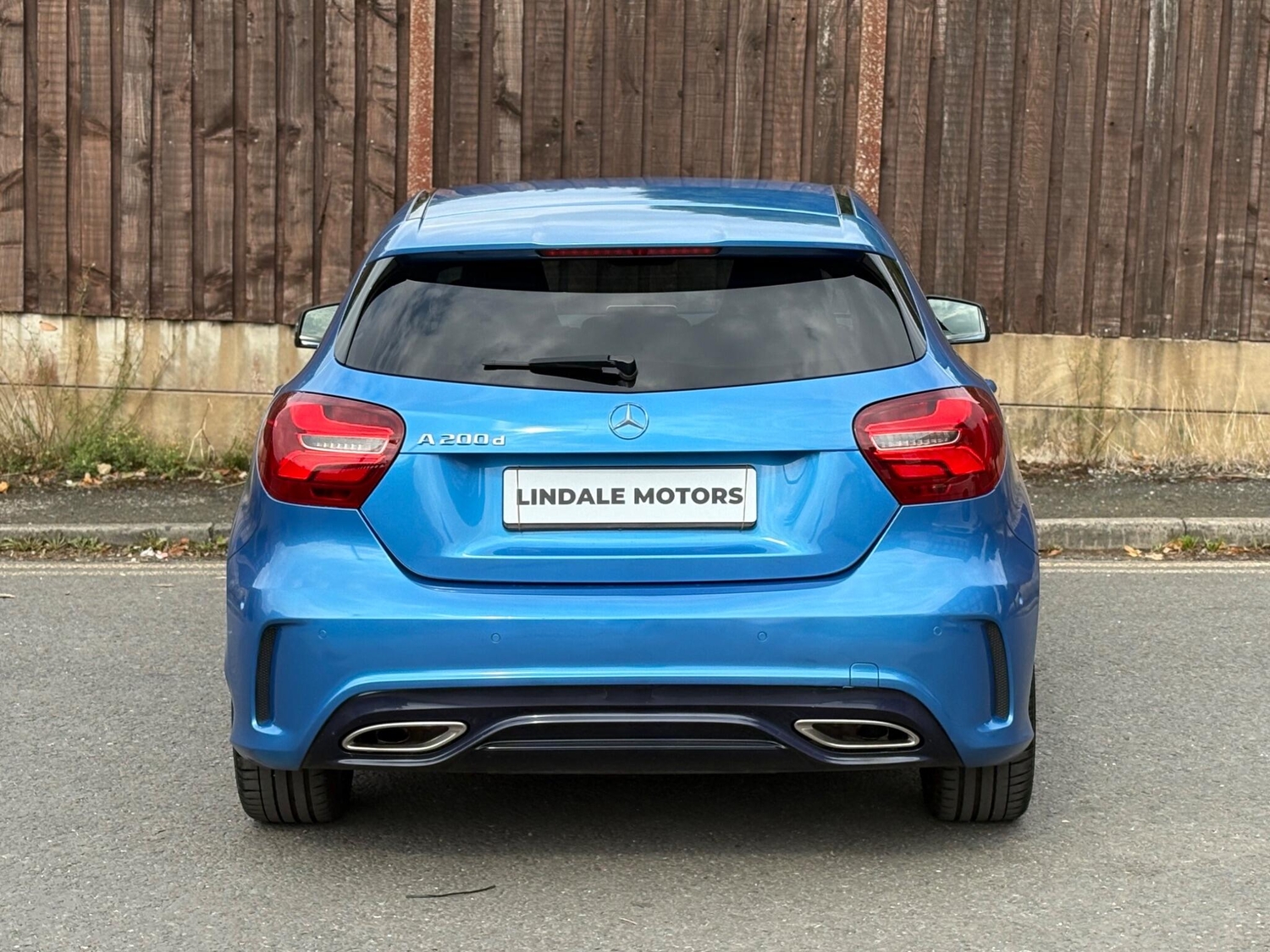 [ berth ]Mercedes-Benz A Class