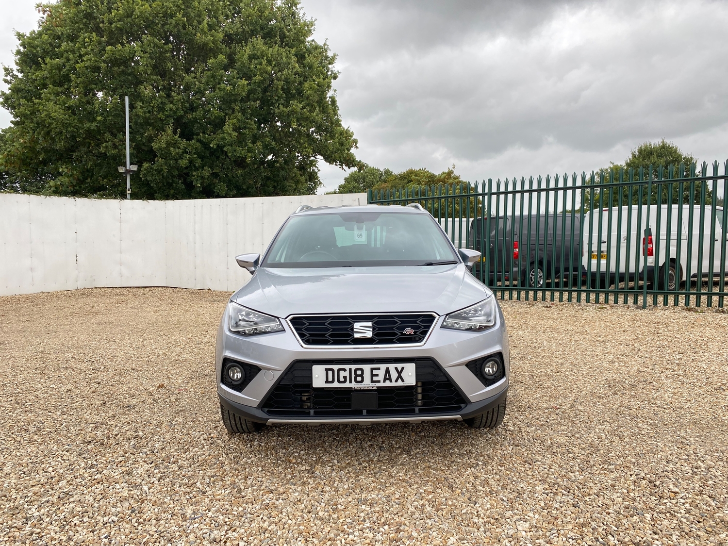 [ berth ]SEAT Arona