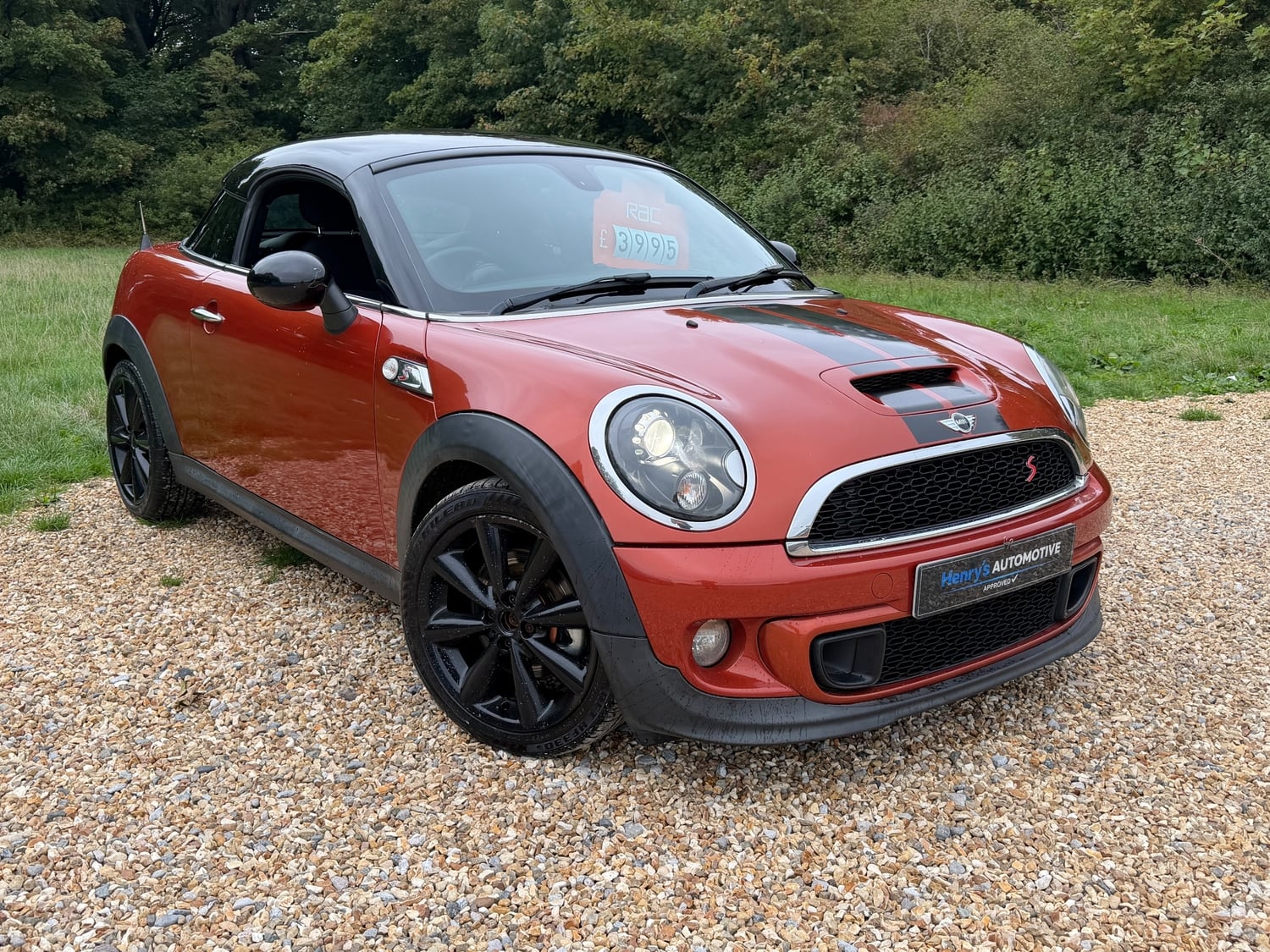 Mini Coupe 2014 in Newport