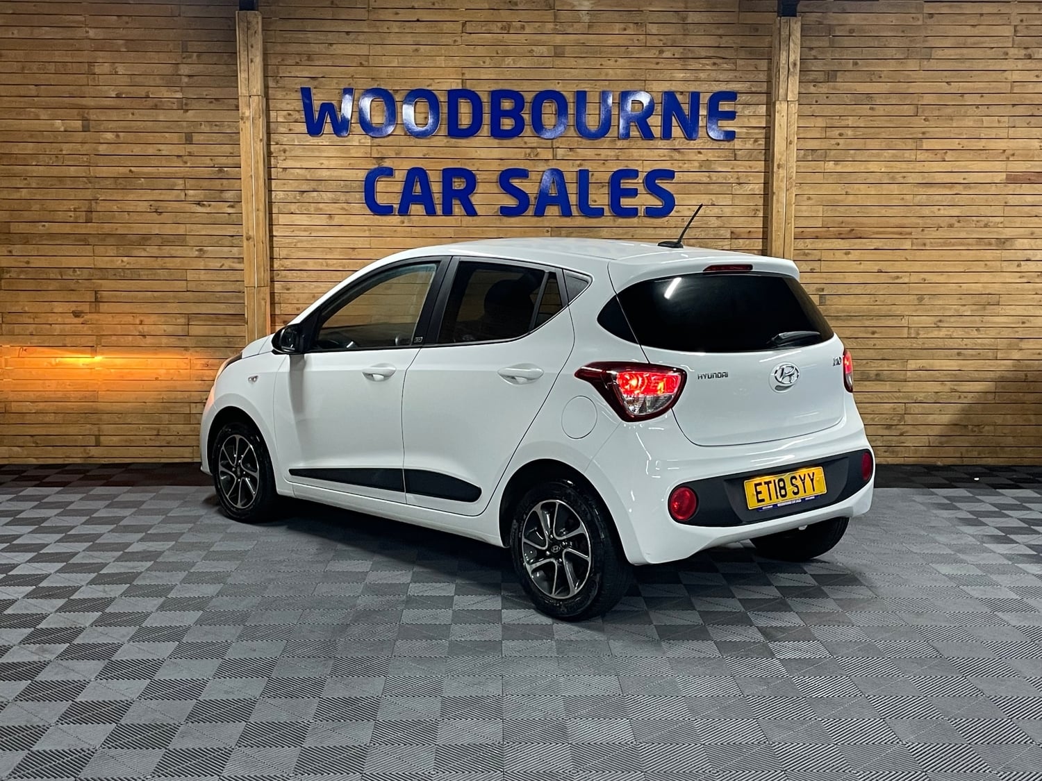 [ berth ]Hyundai i10