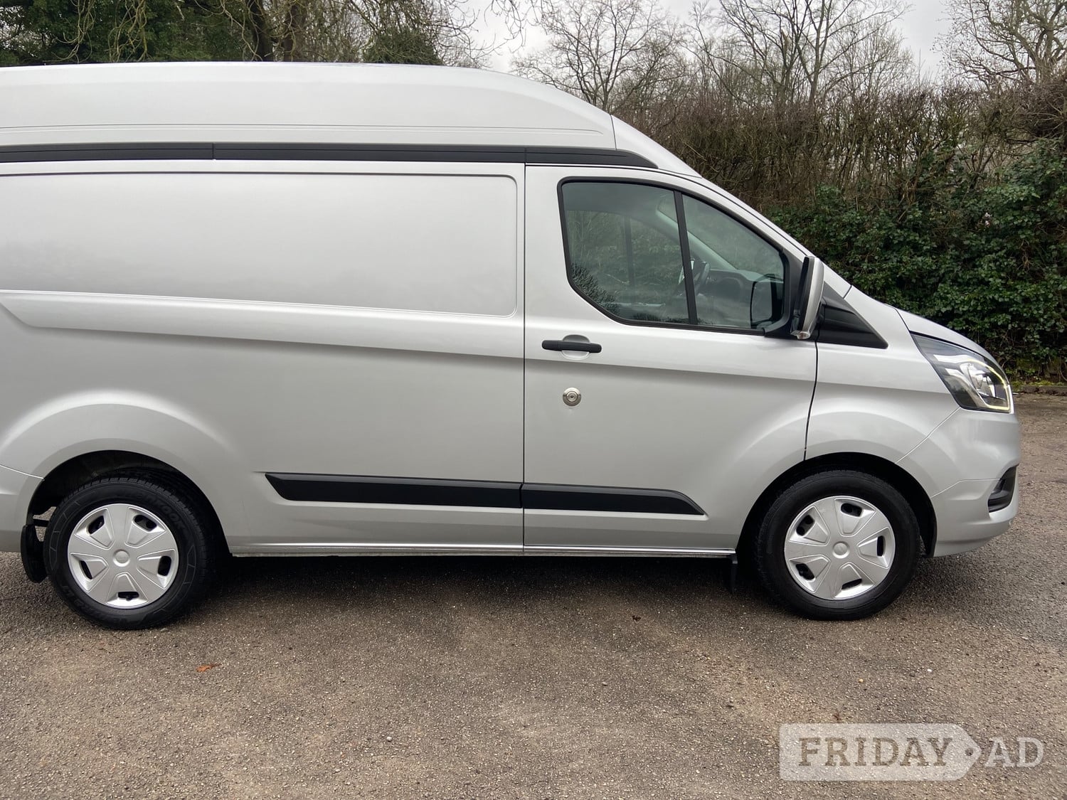 Ford Transit Custom 2022 - Vans & Commercial Vehicles in Dorking