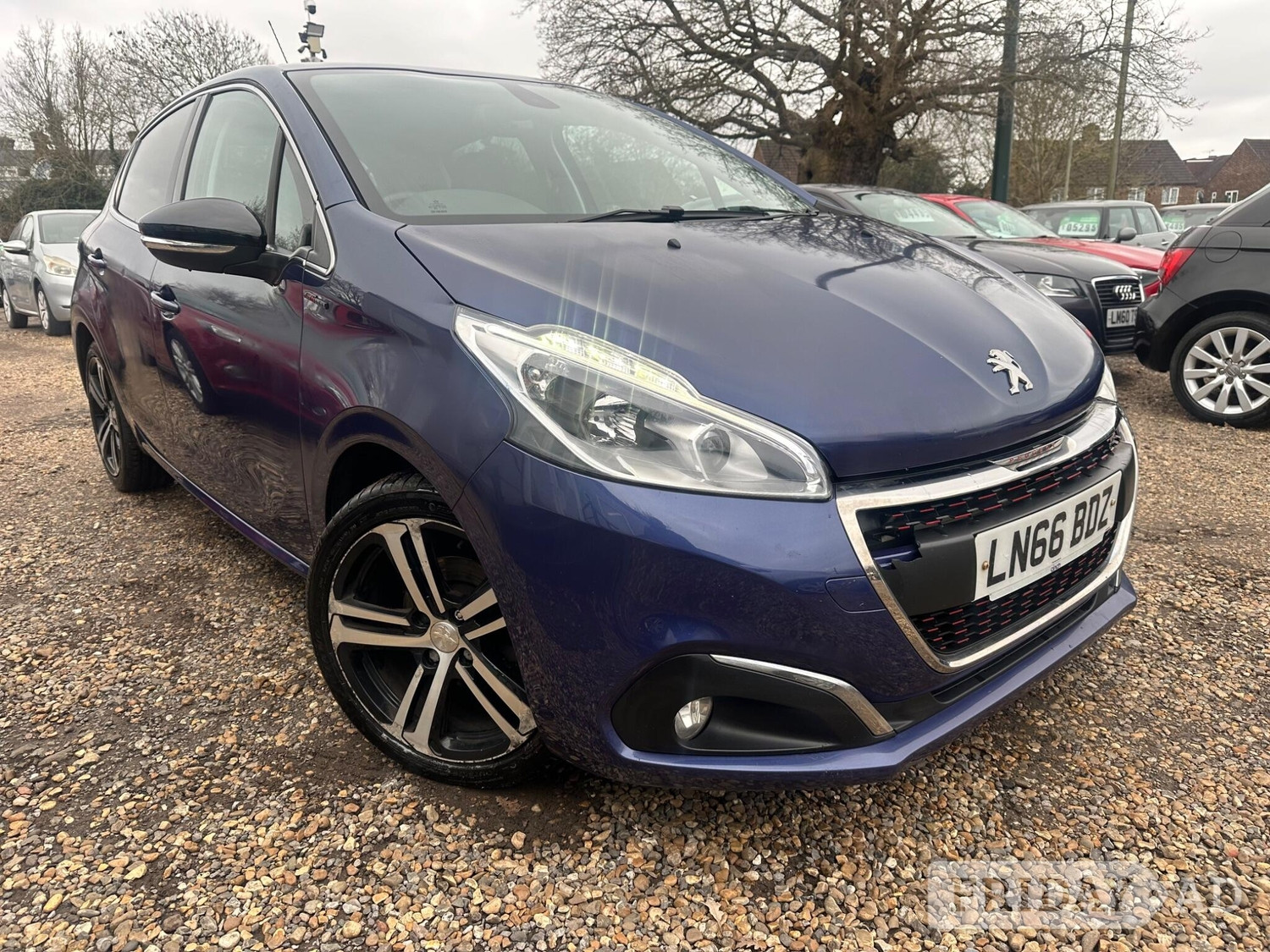 Peugeot 208 2016 - Cars