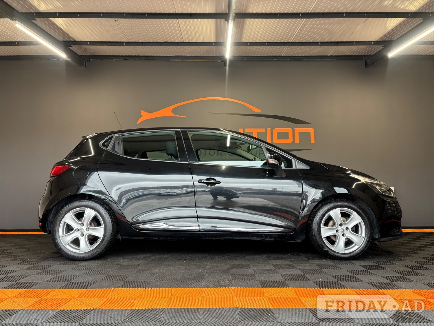 Renault Clio 2014 - Cars