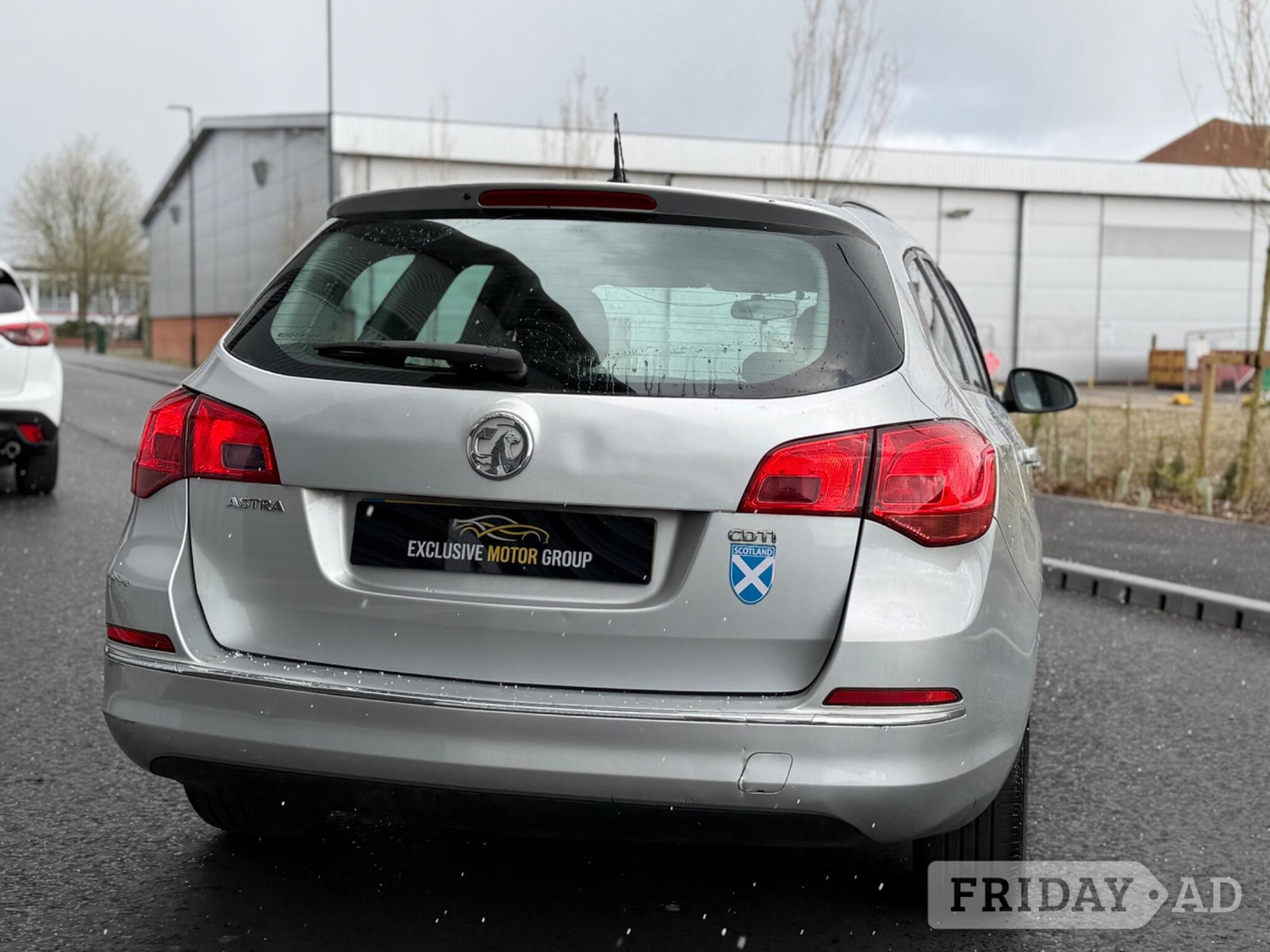 Vauxhall Astra 2013 - Cars