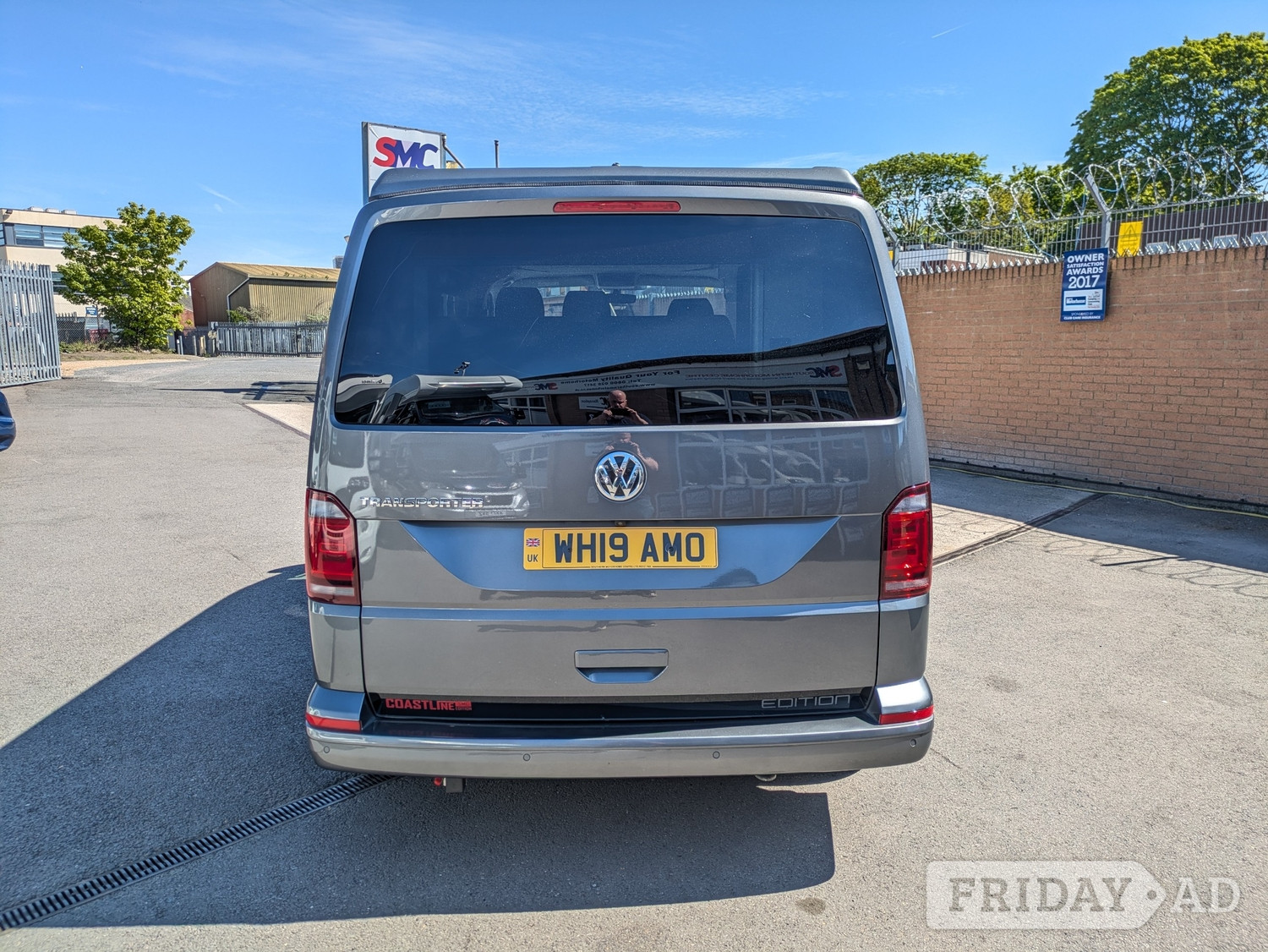 Volkswagen Staycation Coastline 2019 - Motorhomes & Caravans in Bracknell