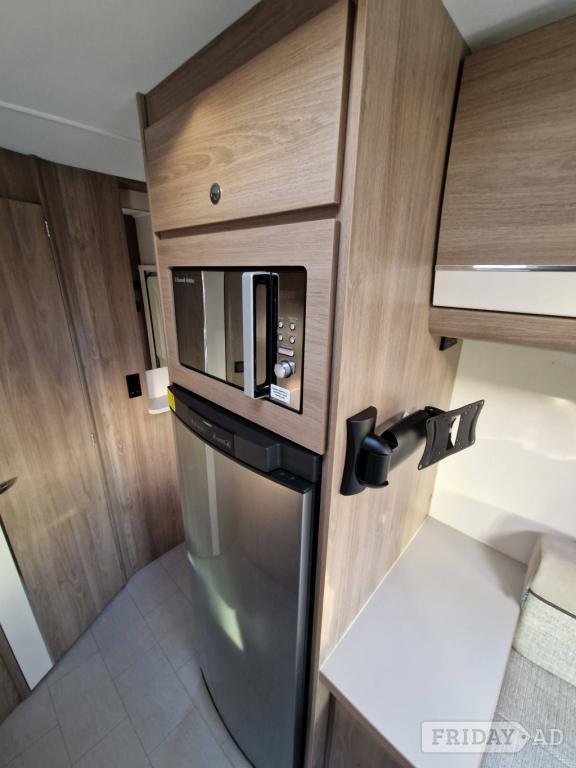 Compass Avantgarde 175 2019 for sale - Motorhomes & Caravans