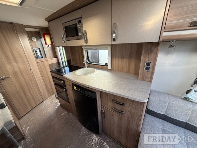 Swift Challenger Sport 524 2015 - Motorhomes & Caravans