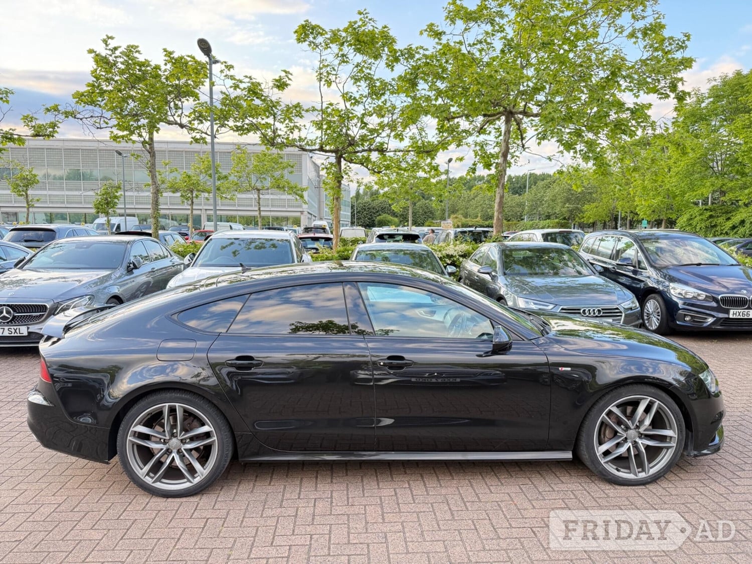 [ berth ]Audi A7