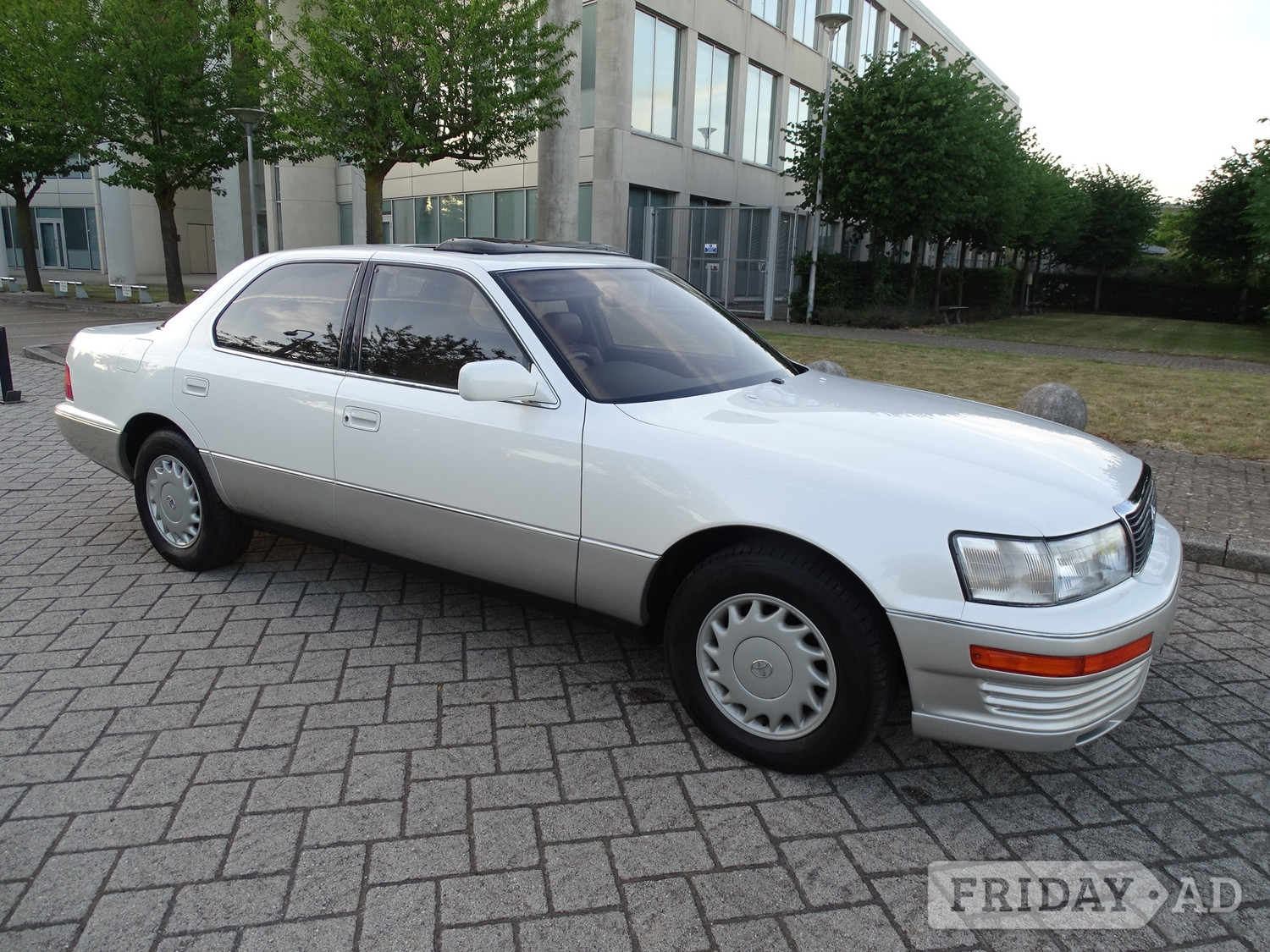 Lexus LS400 1991 - Cars in Slough