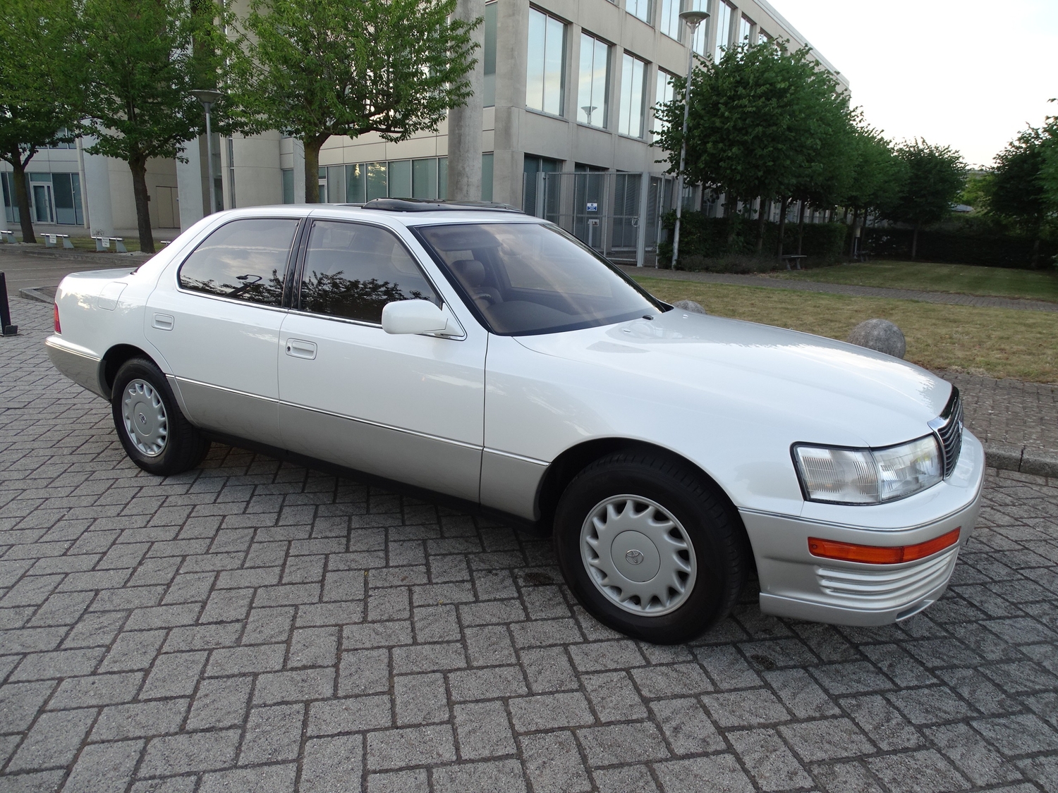 Lexus LS400 1991 - Cars in Slough