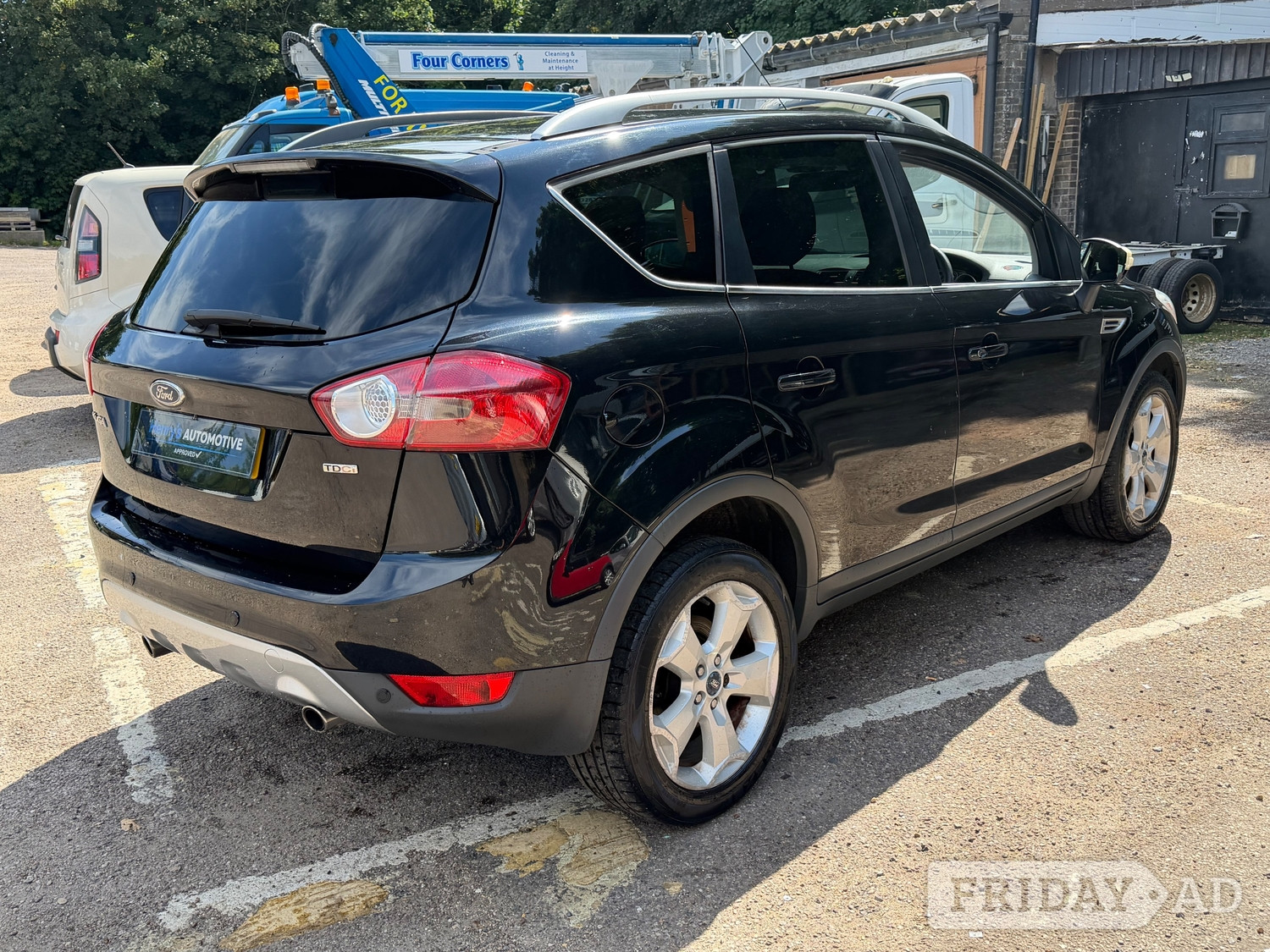 Ford Kuga 2010 - Cars in Newport
