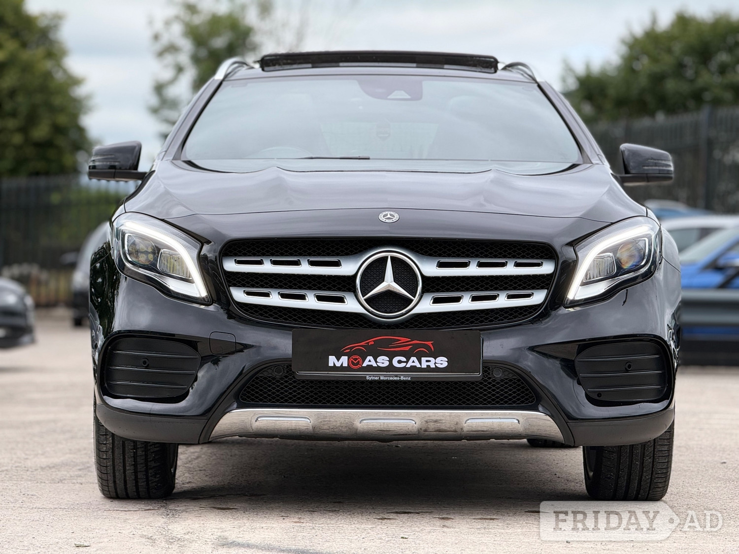 Mercedes-Benz GLA 2018 - Cars