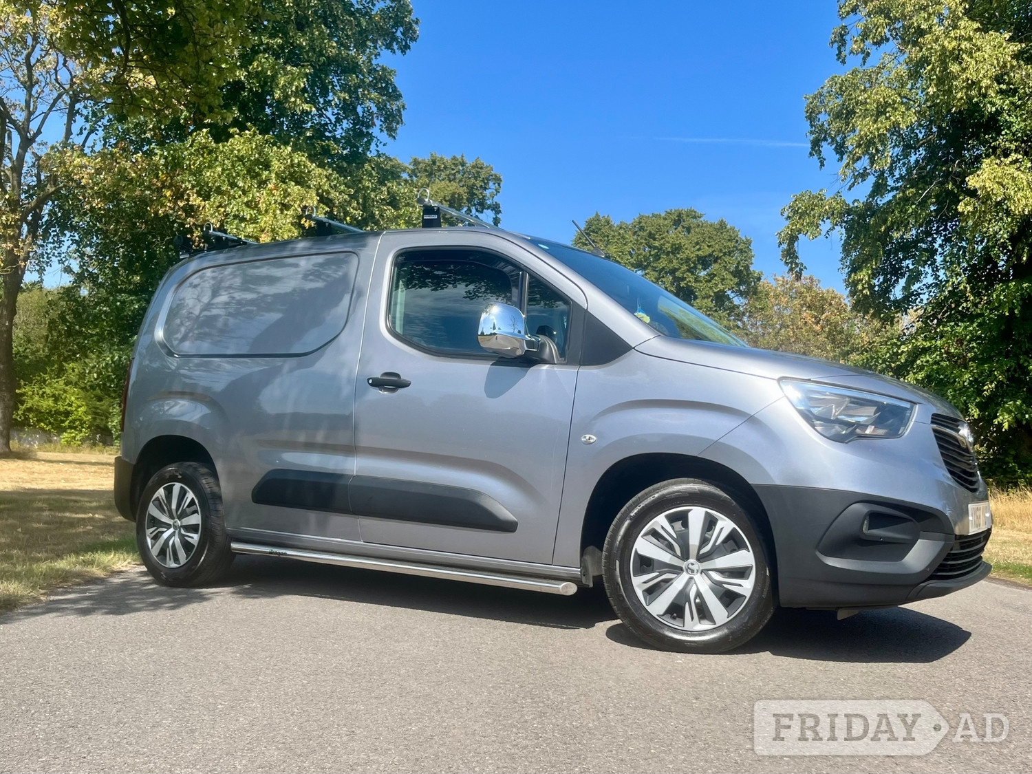 Vauxhall Combo 2019 - Vans & Commercial Vehicles