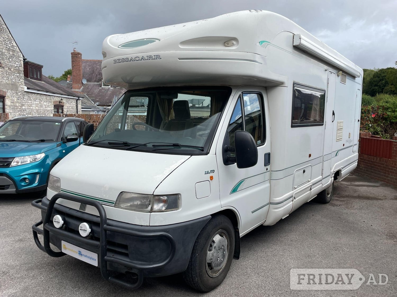 [4 berth ]Bessacarr E745