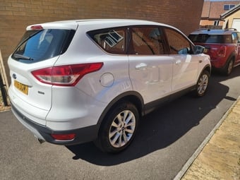 Ford Kuga 2016