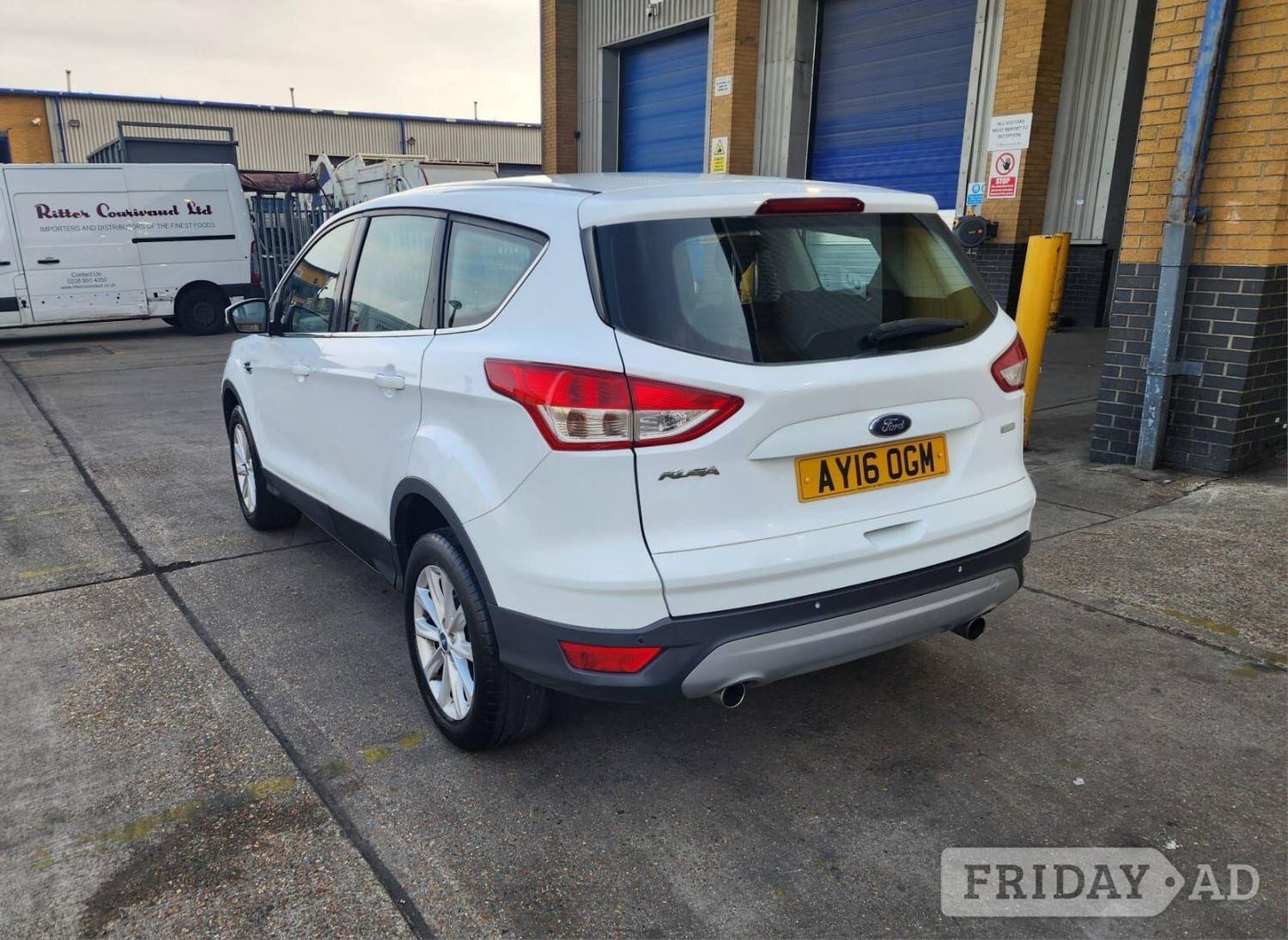 Ford Kuga 2016 - Cars in Wembley