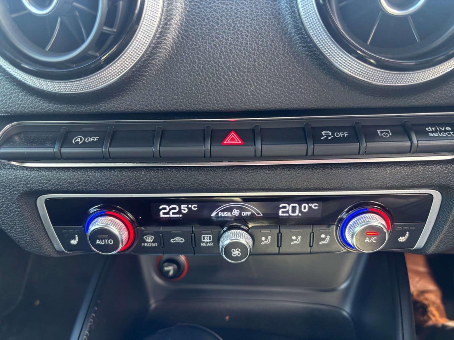 Audi A3 2013 - Cars