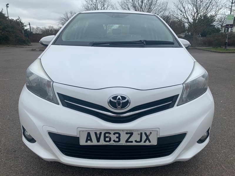 Toyota Yaris 2014 - Cars in Gillingham
