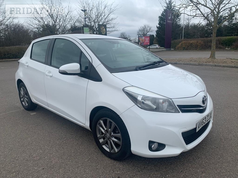 Toyota Yaris 2014 - Cars