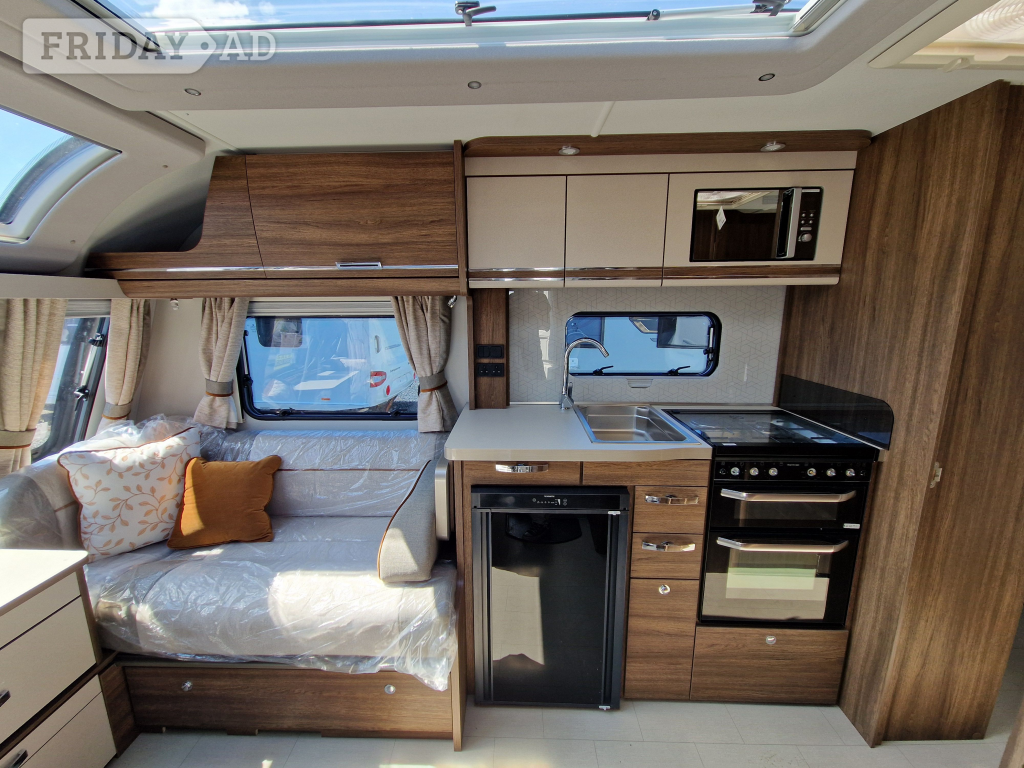 Compass Camino 550 2023 - Motorhomes & Caravans