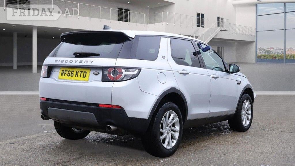 Land Rover Discovery Sport 2017 - Cars in Pontypridd