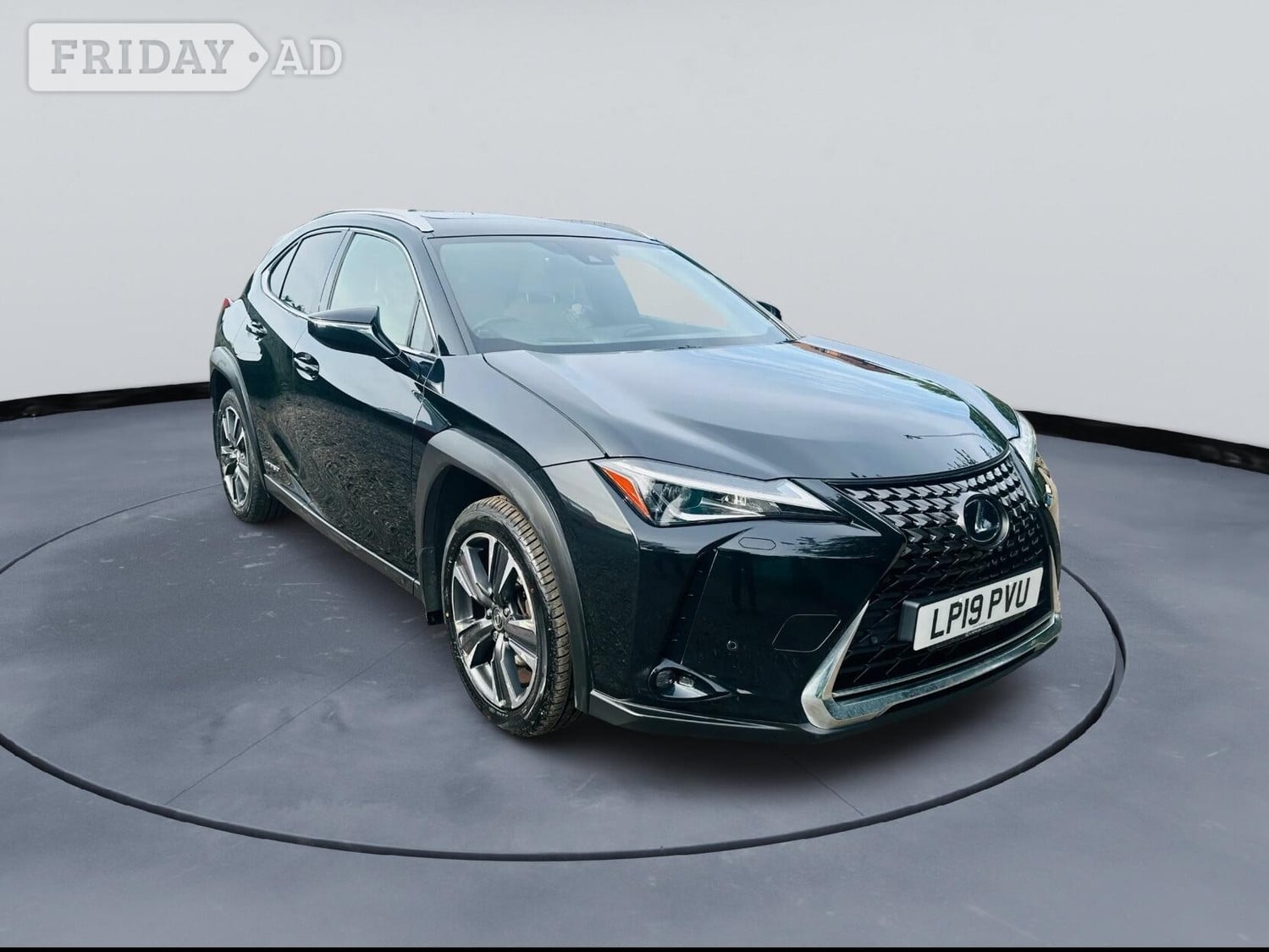 Lexus UX 2019 - Cars